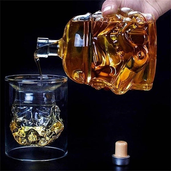 Stormtrooper Bottle Decanter, Star Wars Trooper Set